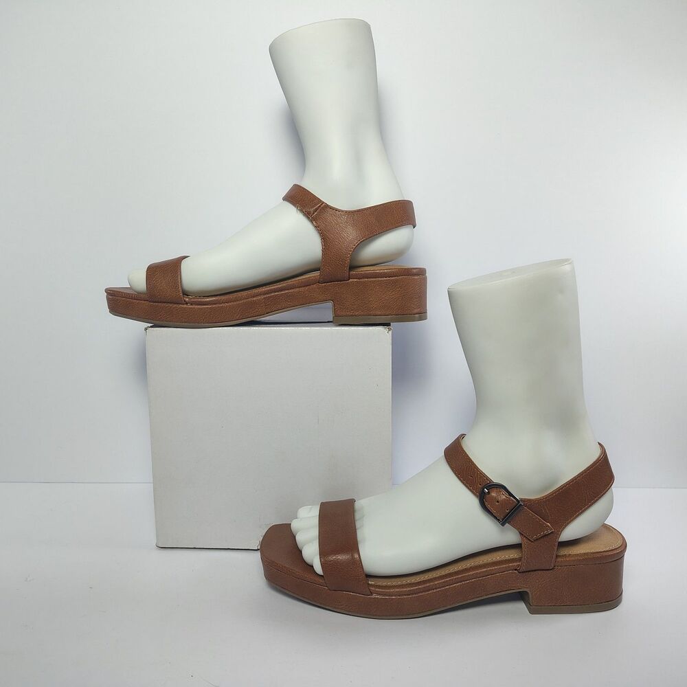 Sonoma Women's 8.5 Brown Faux Leather Flat Adjustable Ankle Strap Sandals